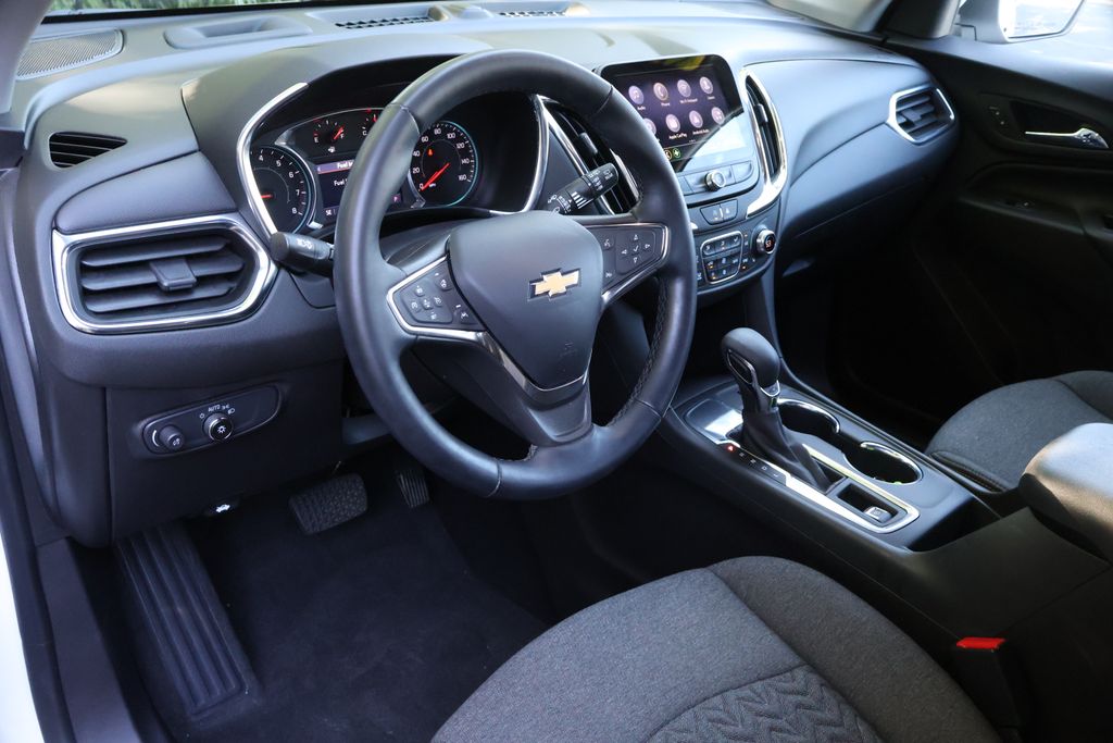 Thumbnail: 2023 Chevrolet Equinox - 30