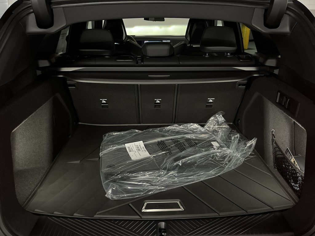 Thumbnail: 2025 BMW X3 - 24