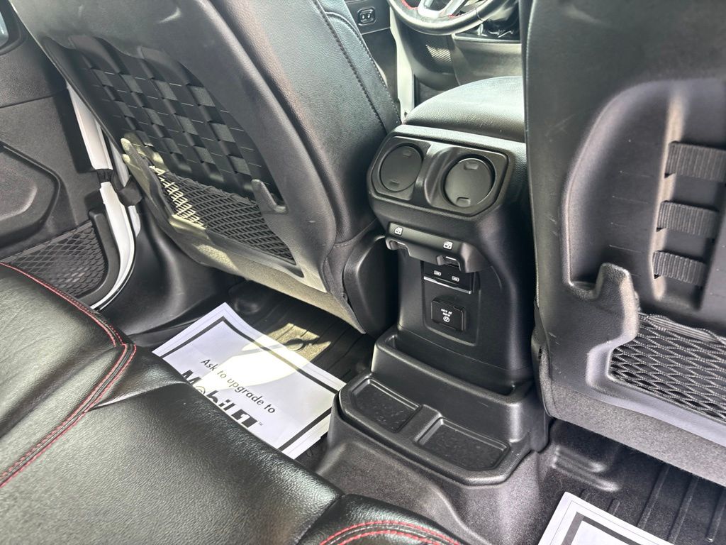 Used 2022 Jeep Wrangler SUV