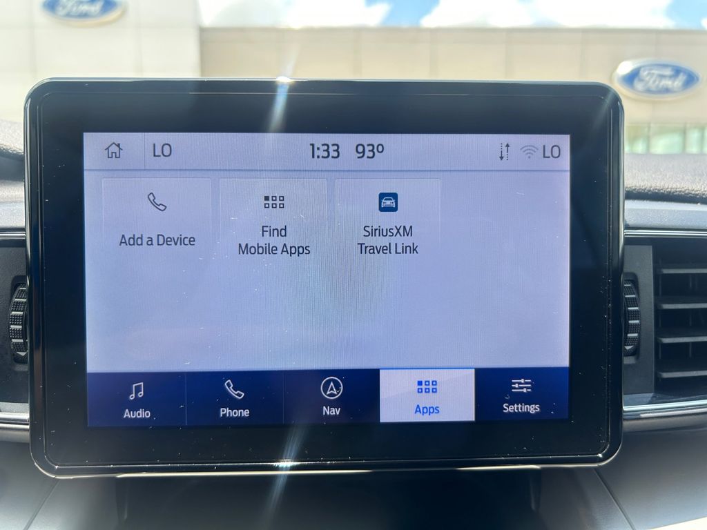 Used Car 2022 Ford Explorer  Xlt For Sale Under $30,000 In Floresville, Texas