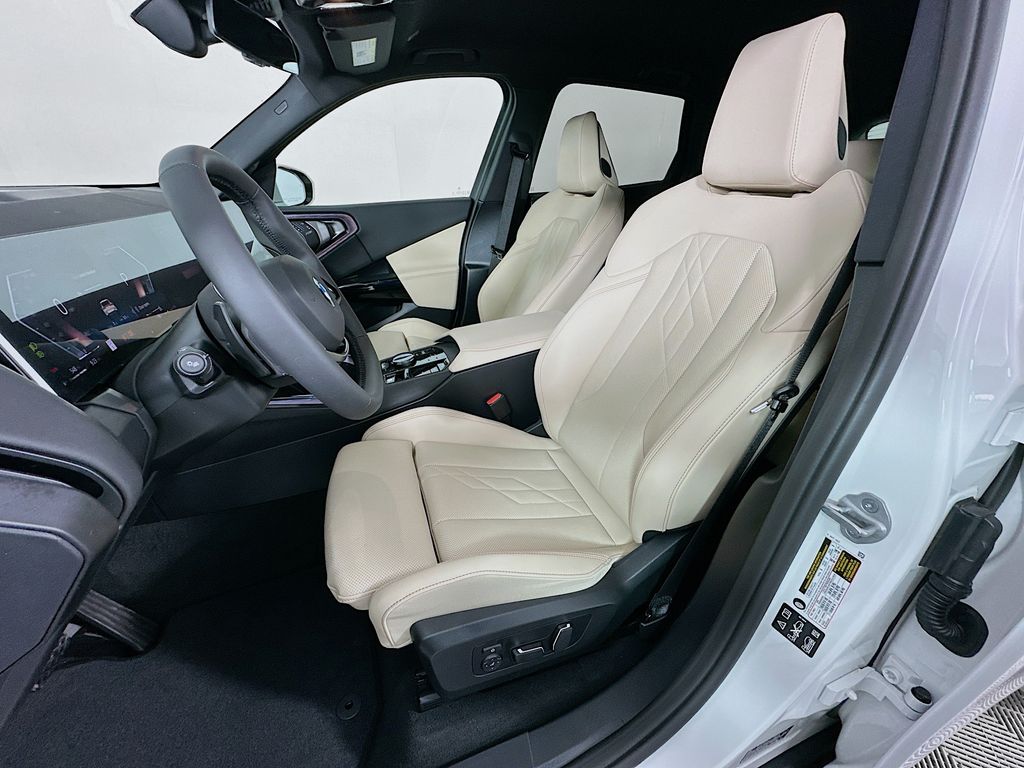 Thumbnail: 2026 BMW X3 - 16