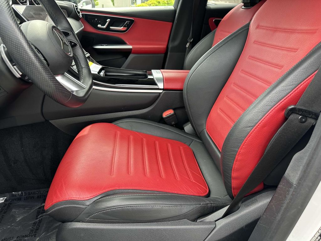 2024 Mercedes-Benz GLC 300 18