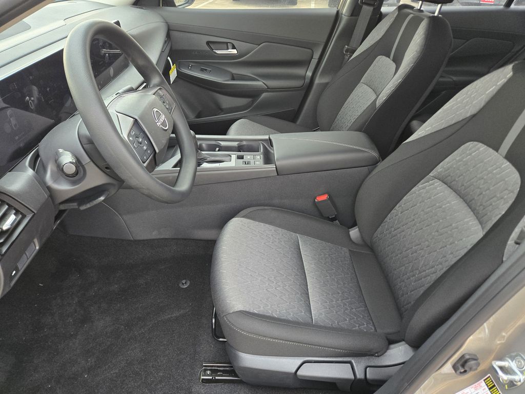 2026 Nissan Sentra SV - 6