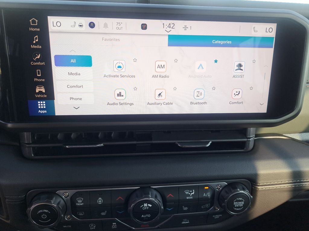 New Car 2025 Jeep Gladiator  Mojave For Sale In Austin, Texas