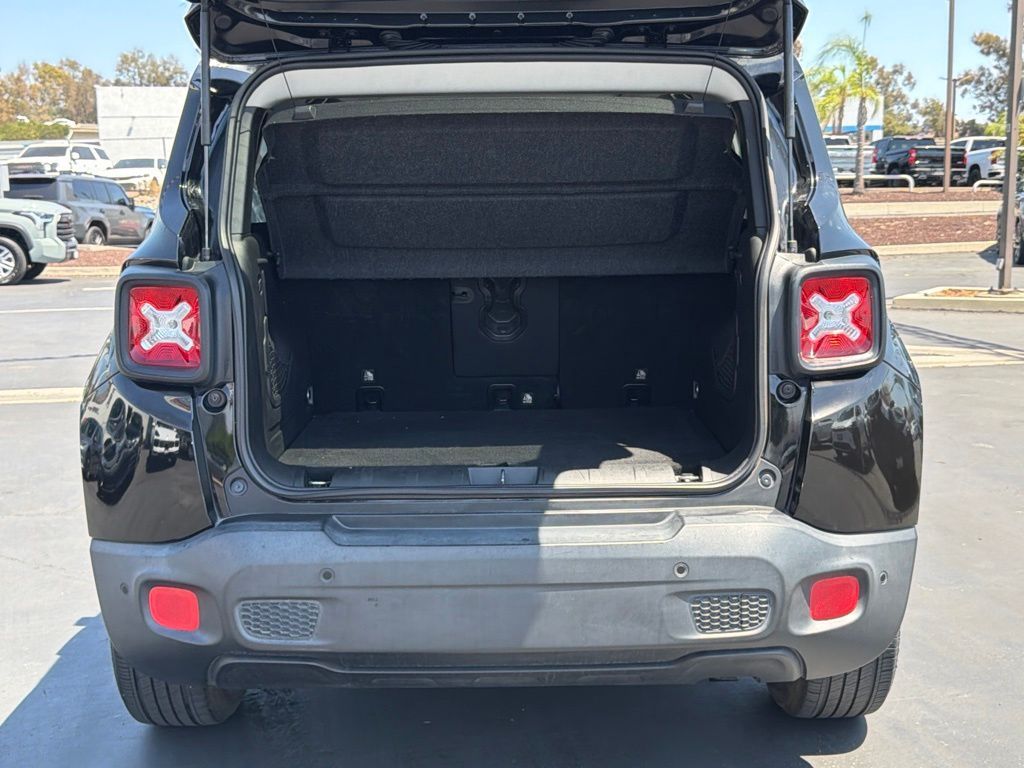 Used 2018 Jeep Renegade SUV
