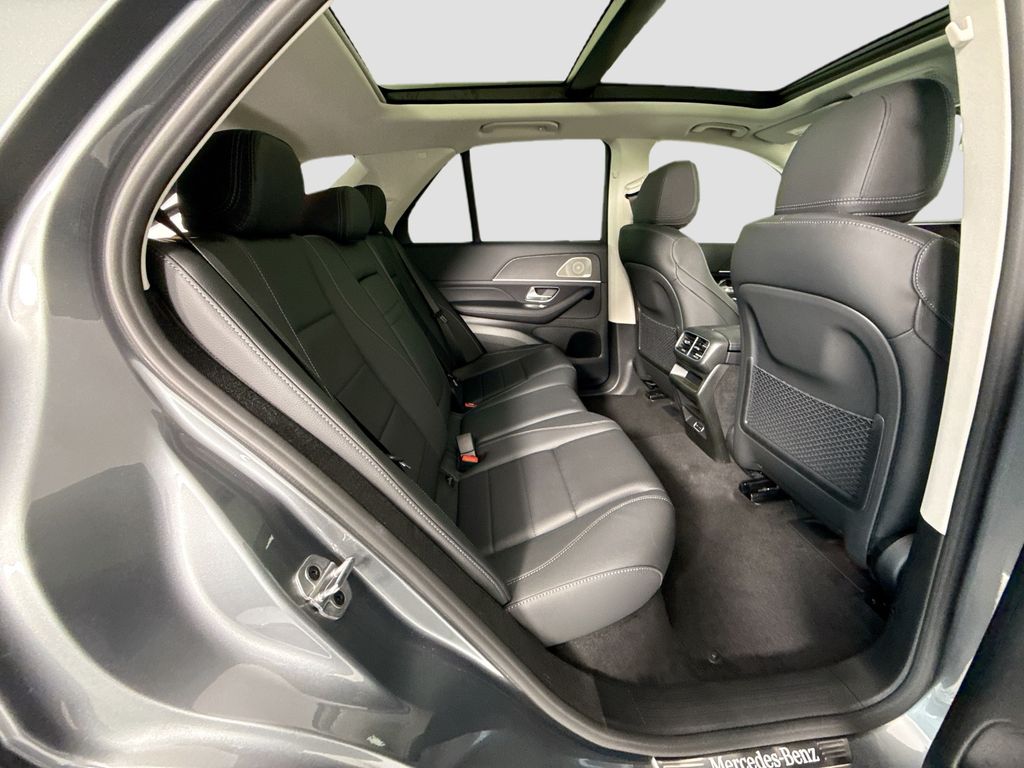 Thumbnail: 2026 Mercedes-Benz GLE - 24