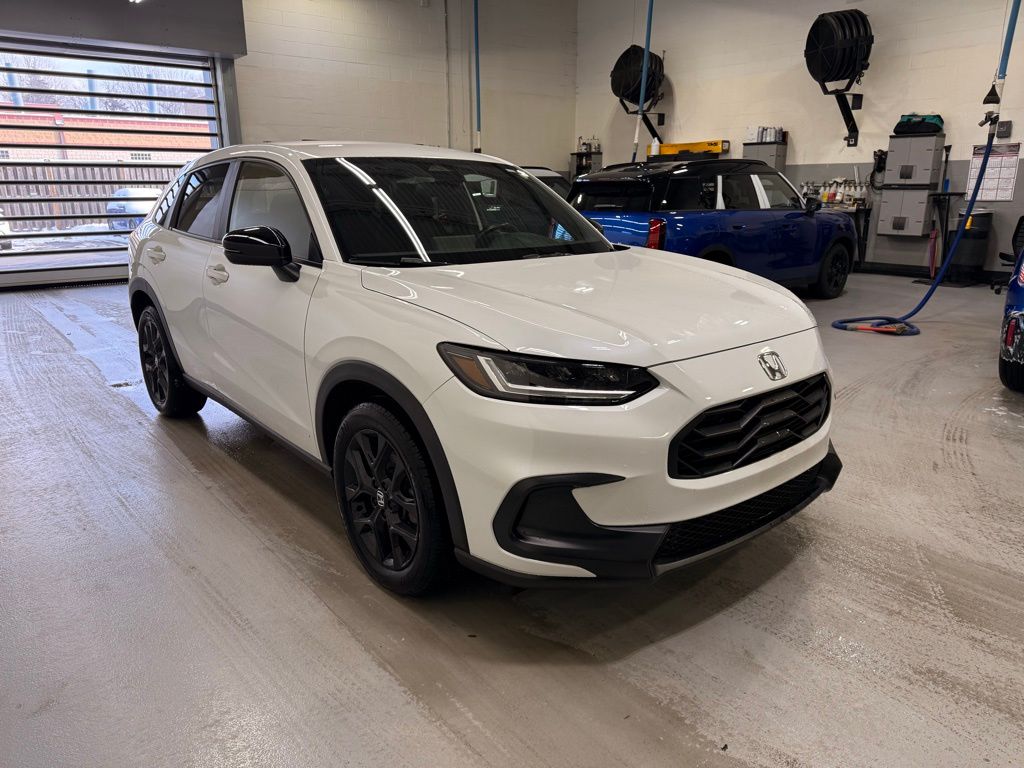 Thumbnail: 2023 Honda HR-V - 7