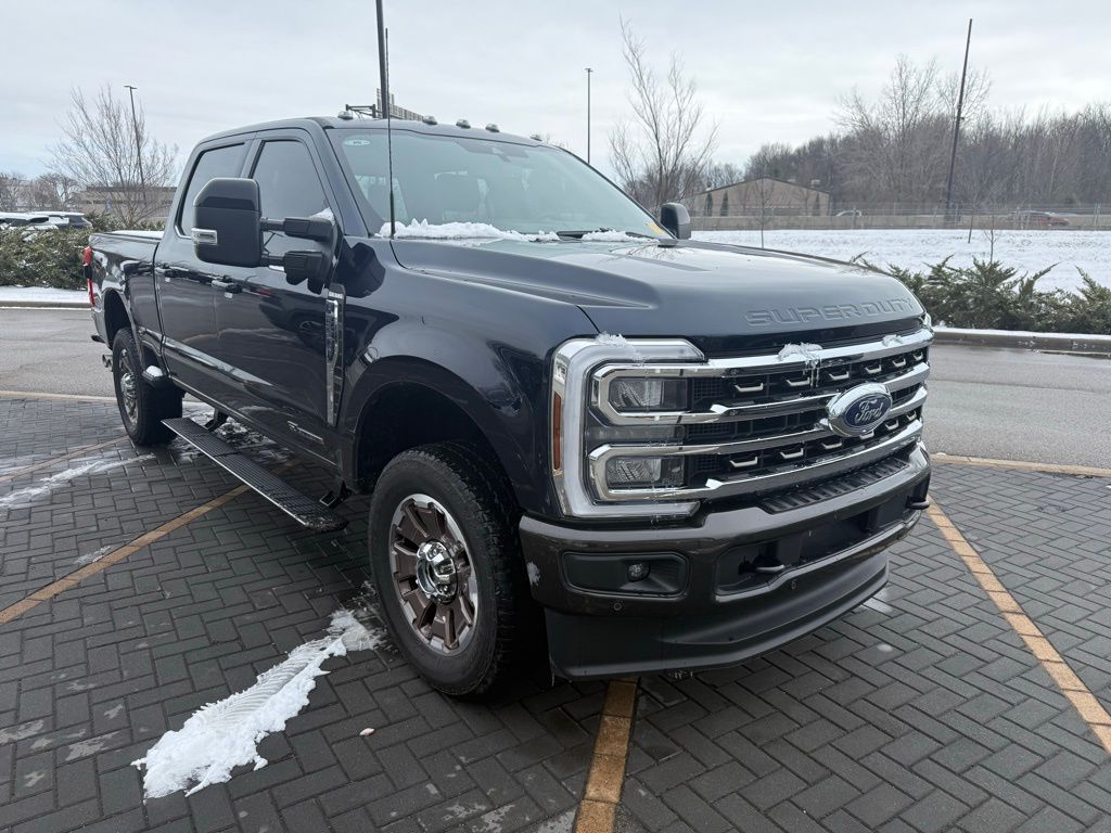 2024 Ford F-350 Super Duty King Ranch Crew Cab 4WD