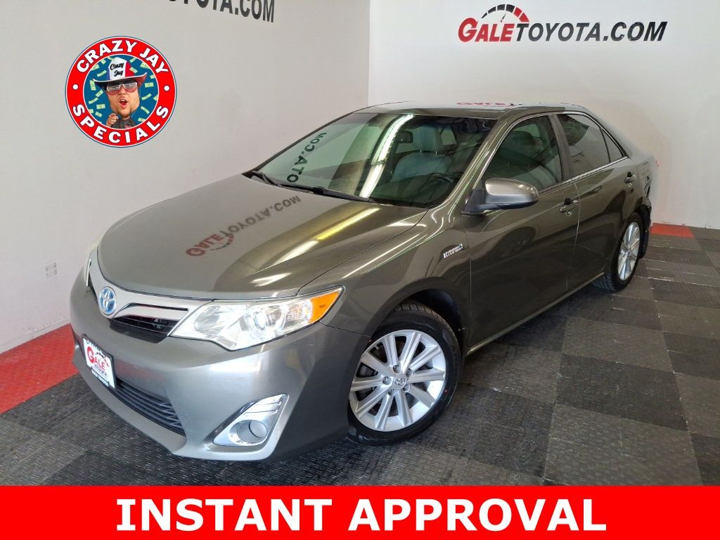 2014 Toyota Camry XLE Hybrid