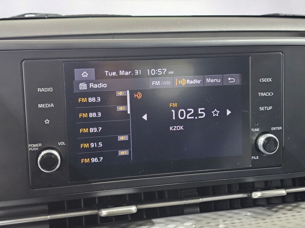 Used 2024 White Kia LX image 28