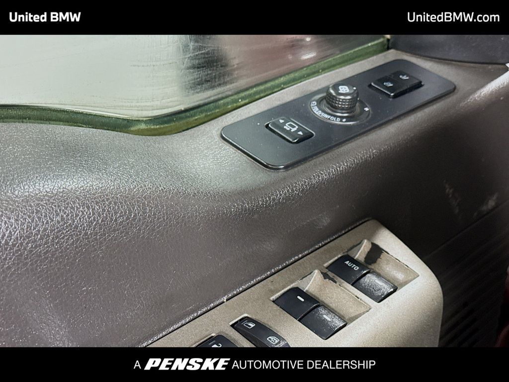 Thumbnail: 2011 Ford Econoline - 3