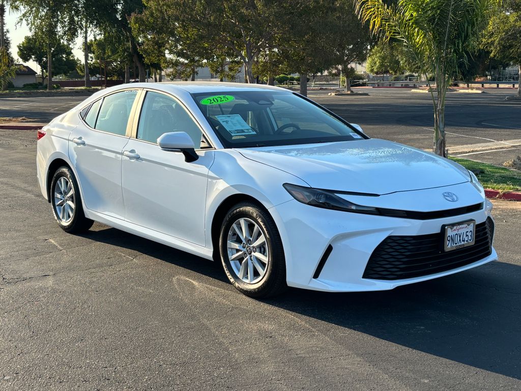 Thumbnail: 2025 Toyota Camry - 3