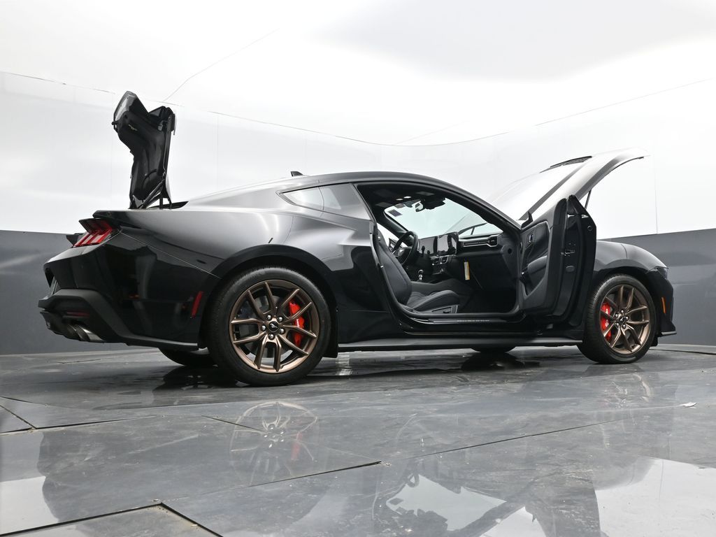 2025 Ford Mustang GT Premium Fastback