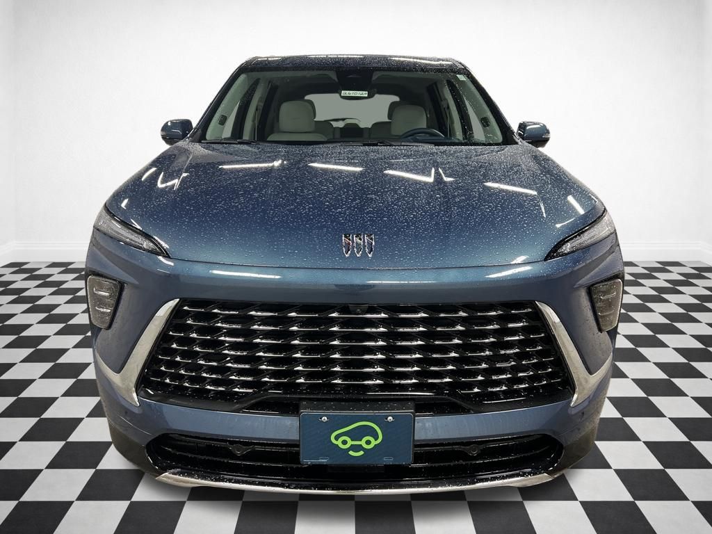 View vehicle photo 4