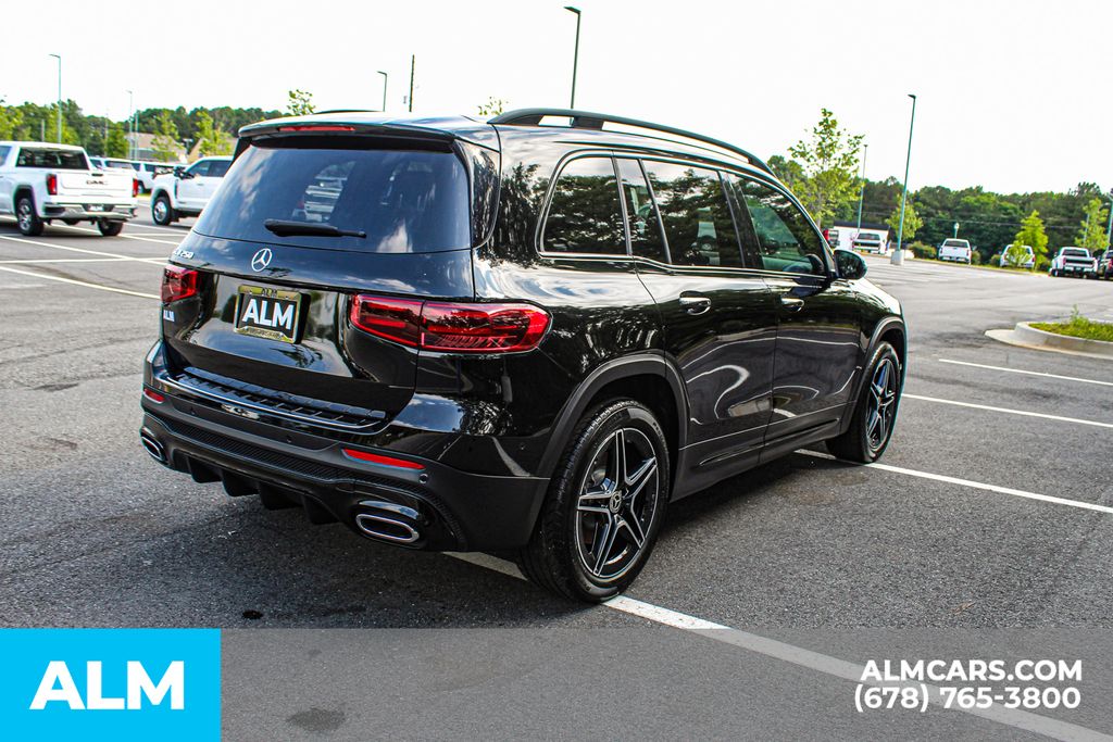 Used 2024 Black Mercedes-Benz GLB 250 image 6
