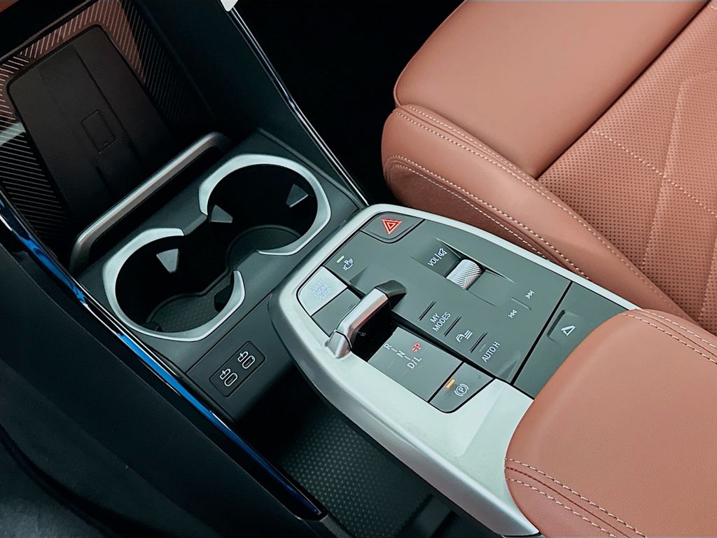 Thumbnail: 2026 BMW X1 - 15