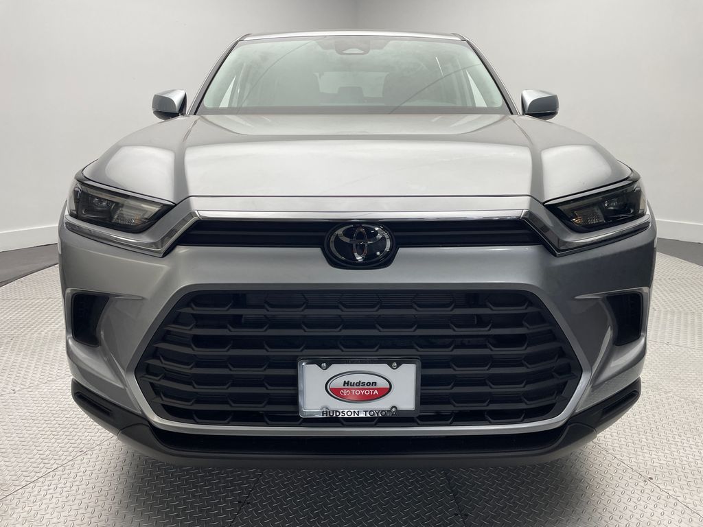 Thumbnail: 2025 Toyota Grand Highlander - 2