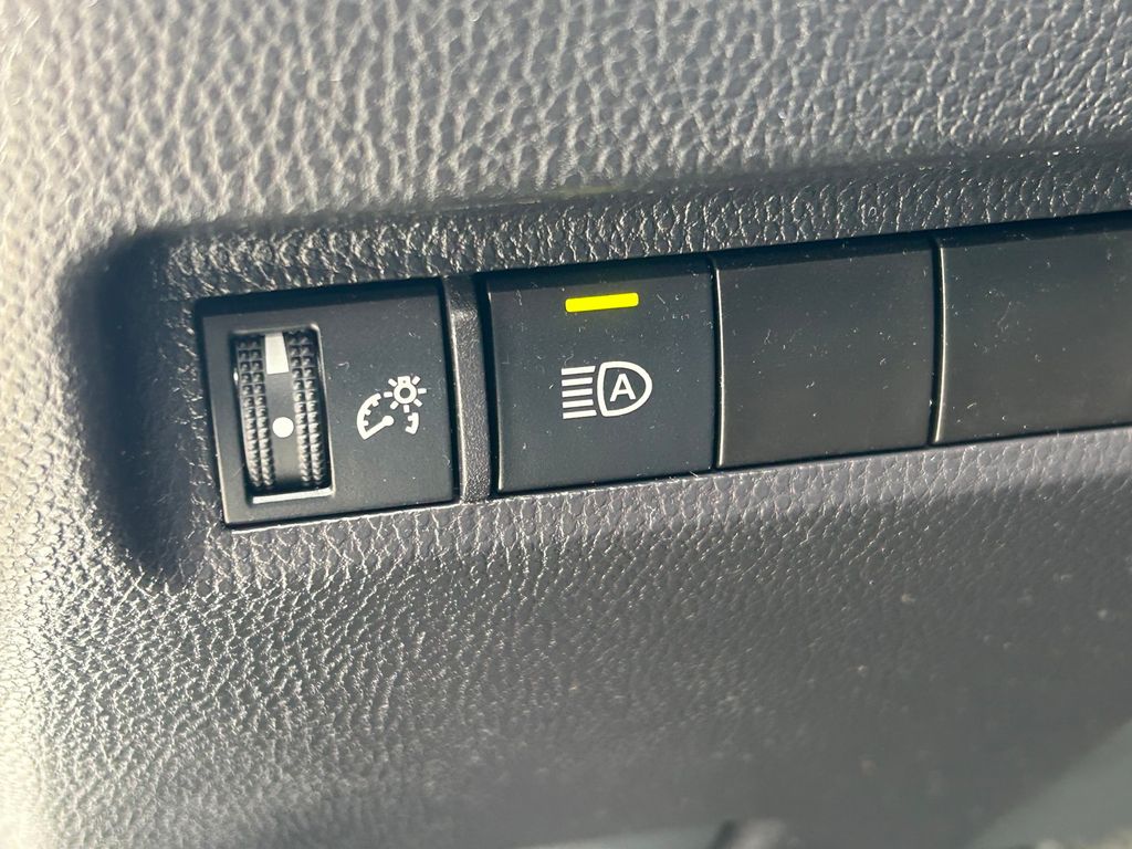 Used 2024 Toyota RAV4 SUV