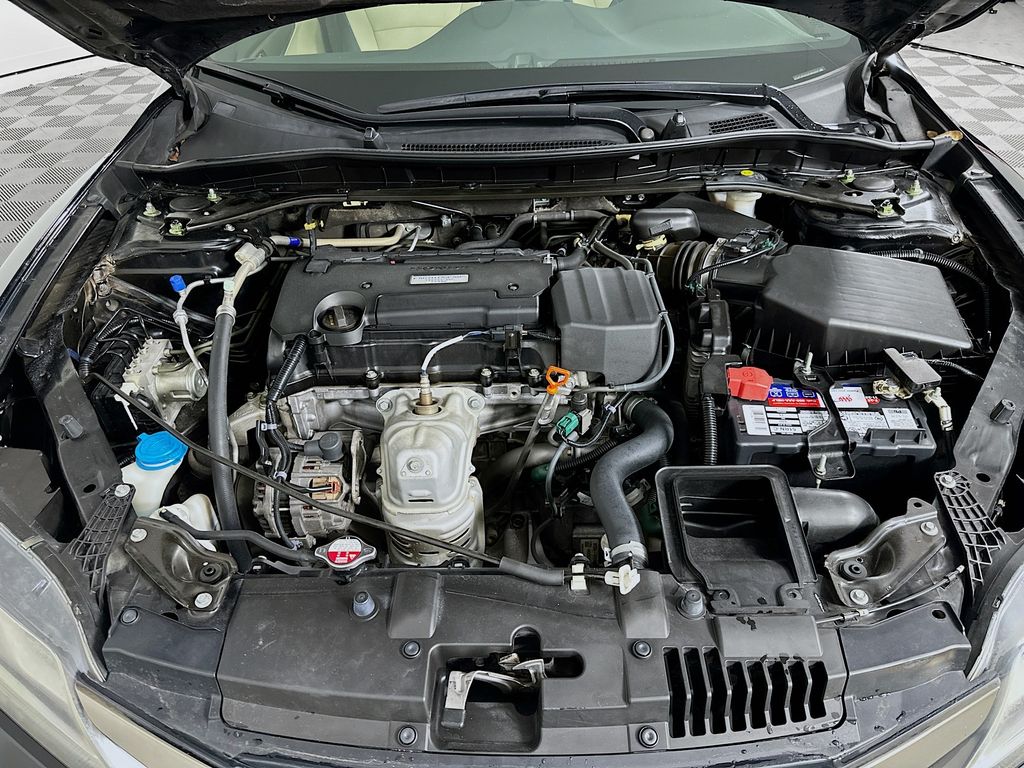Thumbnail: 2017 Honda Accord - 29