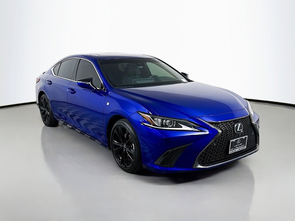 Thumbnail: 2022 Lexus ES - 3