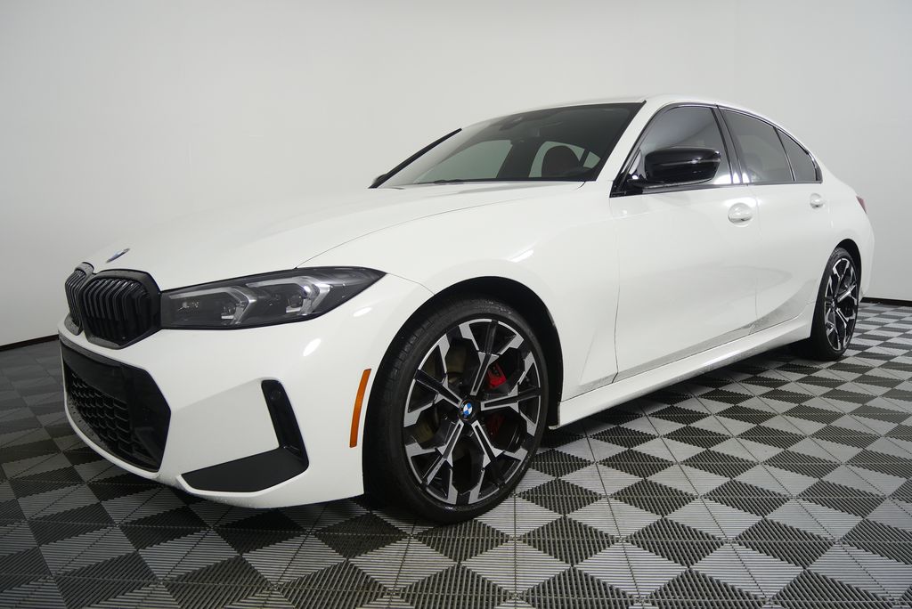 Thumbnail: 2025 BMW 3 Series - 8