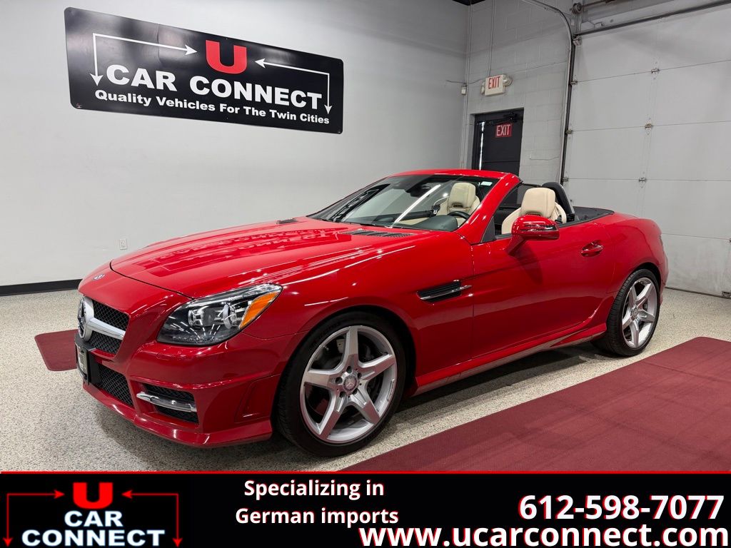 Red 2013 Mercedes-Benz SLK 350 Convertible Rear-Wheel Drive 7-Speed Automatic