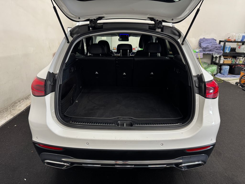 2023 Mercedes-Benz GLC GLC 300