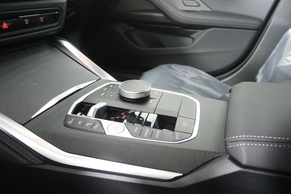 Thumbnail: 2026 BMW 4 Series - 23