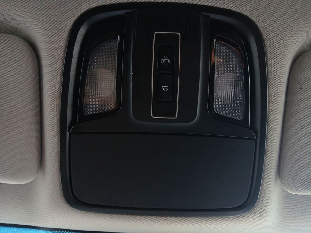 Used Car 2020 Kia Sorento  Lx For Sale Under $15,000 In Austin, Texas