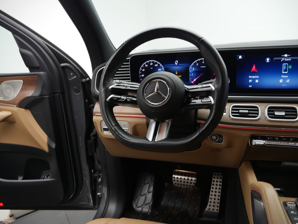 Thumbnail: 2025 Mercedes-Benz GLS - 30