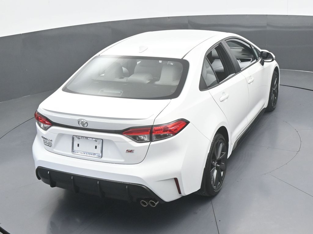 Used 2024 Ice Cap Toyota SE image 44