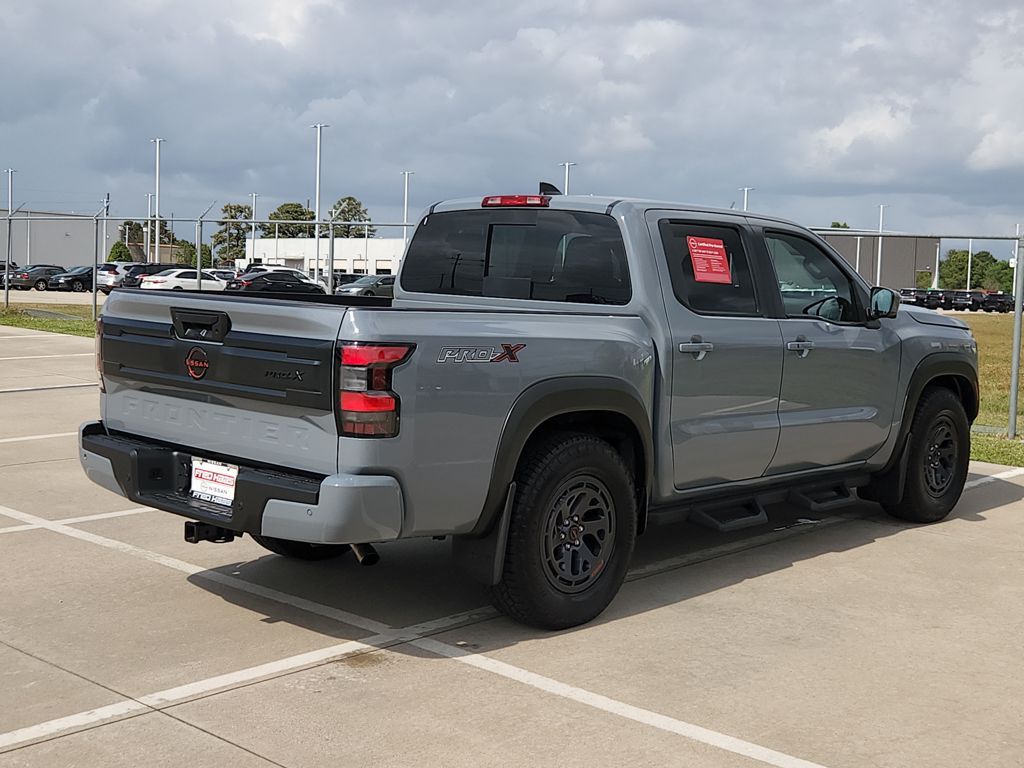 View vehicle photo 5