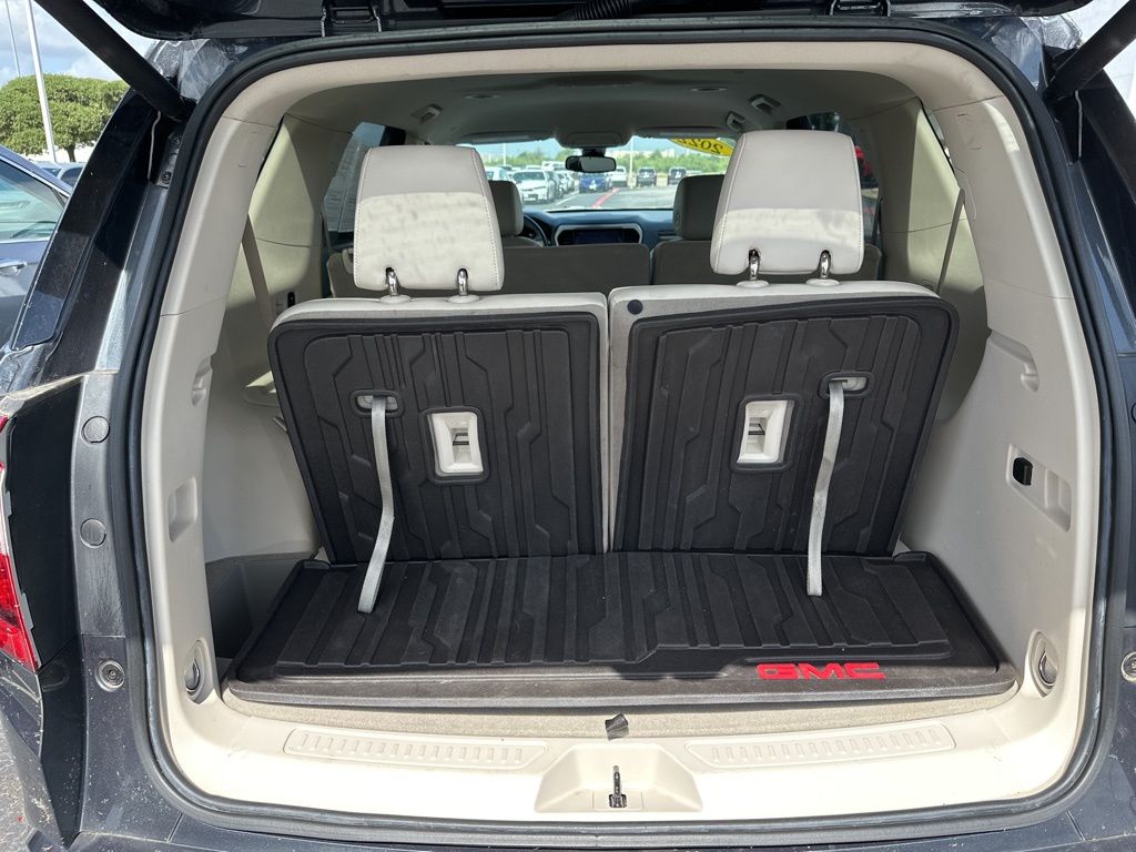 2022 GMC Acadia Denali 7