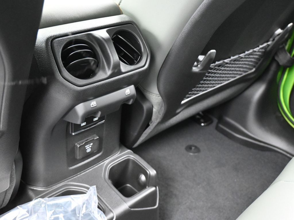 Used 2025 Mojito Jeep Mojave image 34