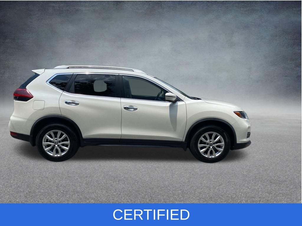 2019 Nissan Rogue SV - 5