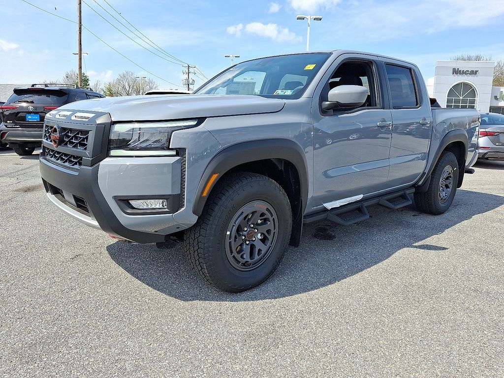 2026 Nissan Frontier — photo 2