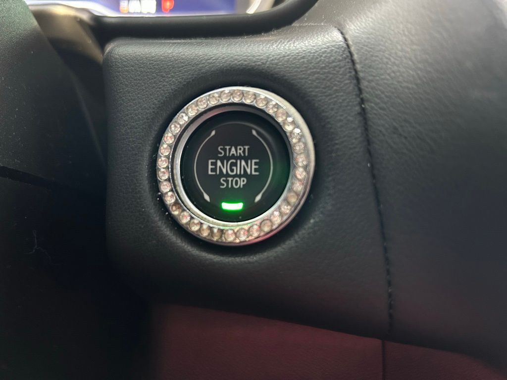 Thumbnail: 2022 Chevrolet Suburban - 28