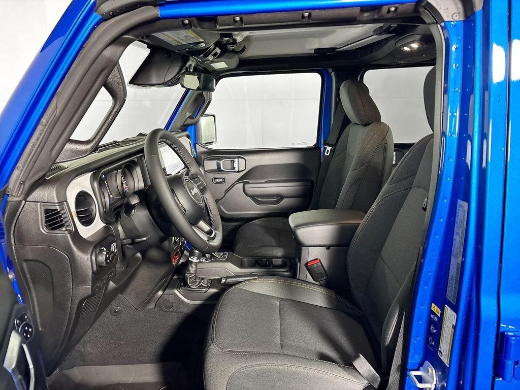 2026 Jeep Gladiator Willys