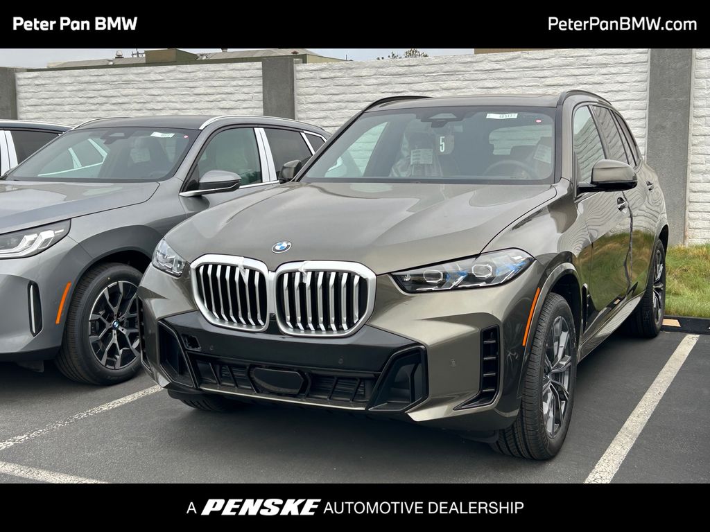 2026 BMW X5 xDrive40i Hero Image