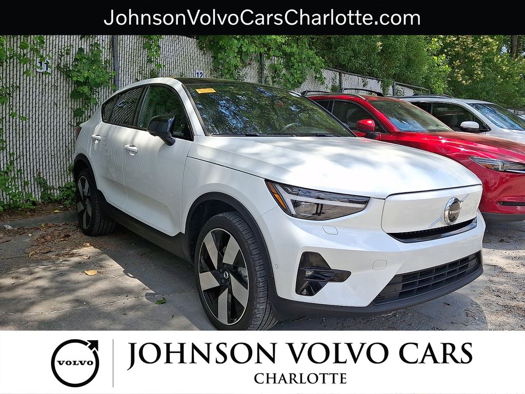 Crystal White Metallic 2023 Volvo C40 Recharge Twin Ultimate eAWD SUV / Crossover All-Wheel Drive 1-Speed Automatic