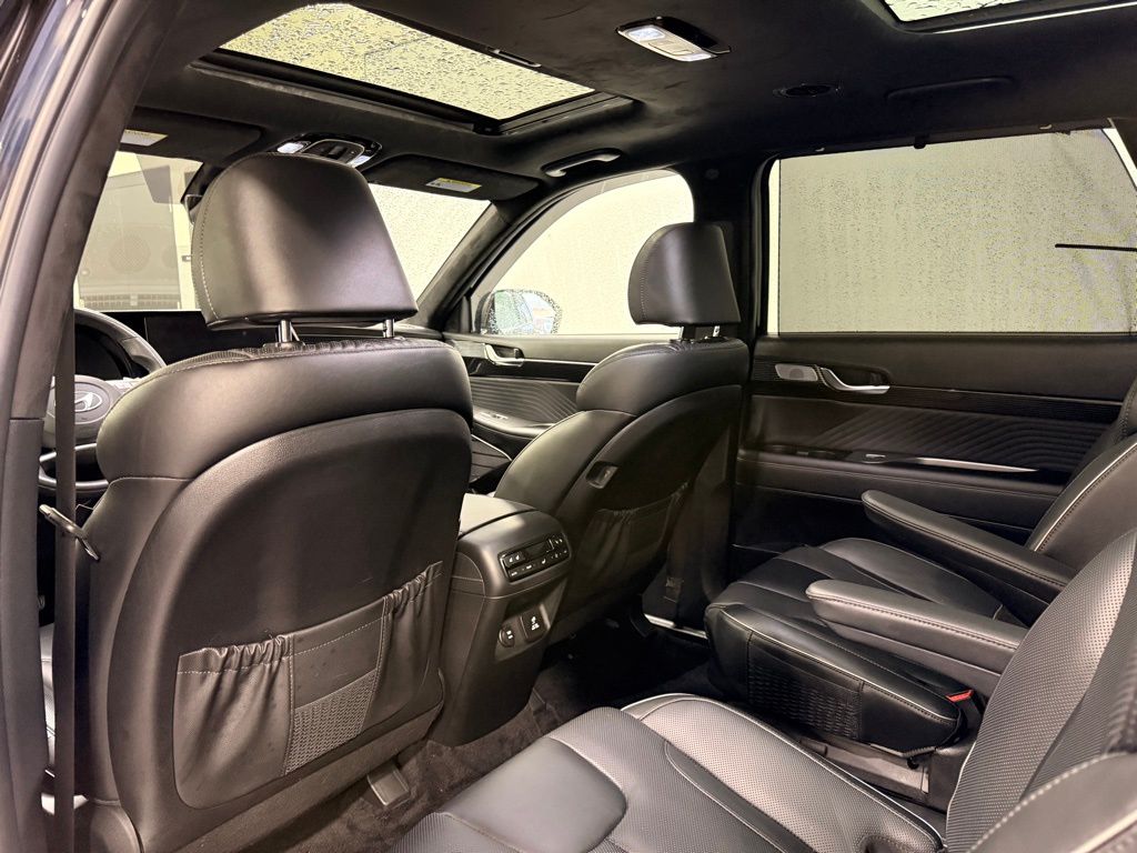 Thumbnail: 2024 Hyundai Palisade - 20