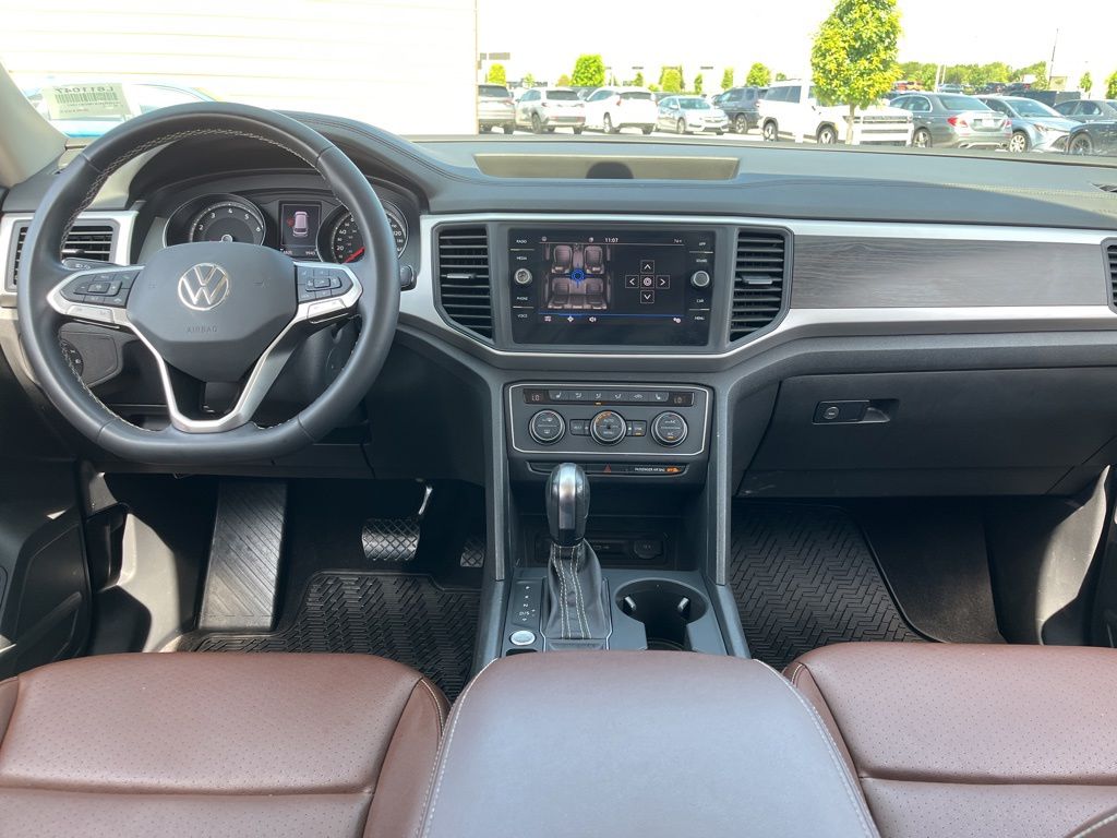 Thumbnail: 2021 Volkswagen Atlas - 15