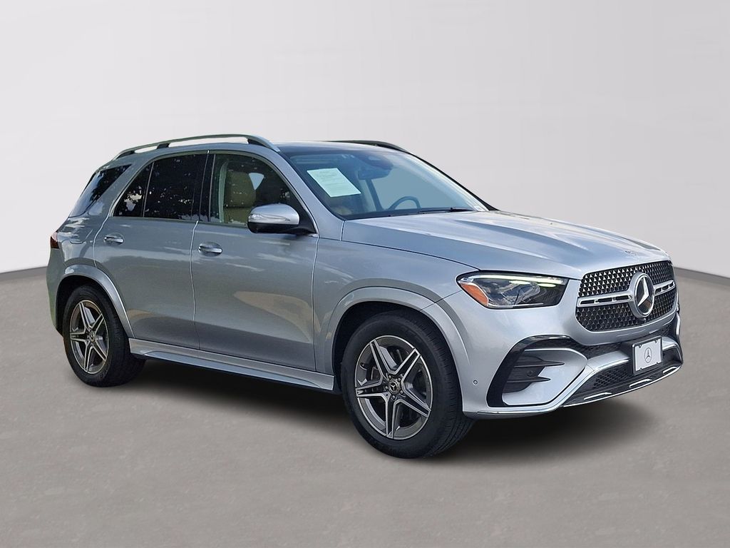 Thumbnail: 2026 Mercedes-Benz GLE - 3