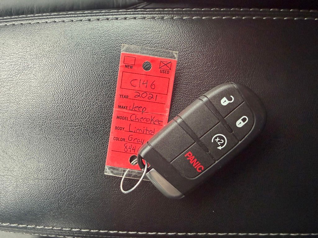 2021 Jeep Cherokee Limited Gray at South Hills CDJR