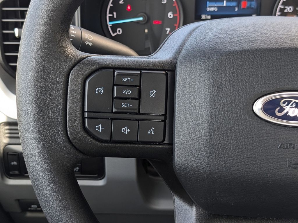 2025 Ford F-250 Super Duty XL