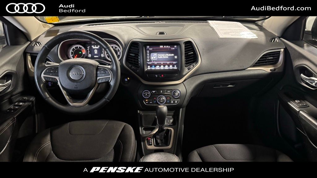 Thumbnail: 2016 Jeep Cherokee - 21