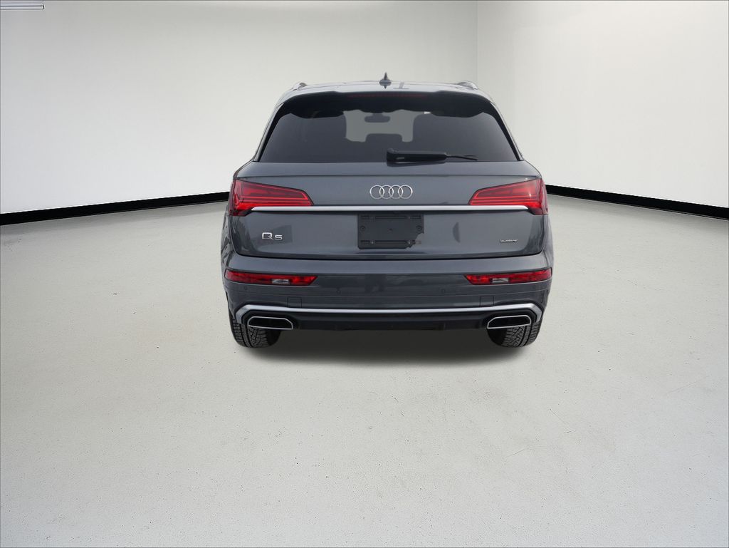 Thumbnail: 2023 Audi Q5 - 4