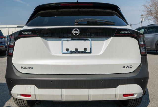 2026 Nissan Kicks SV - 5