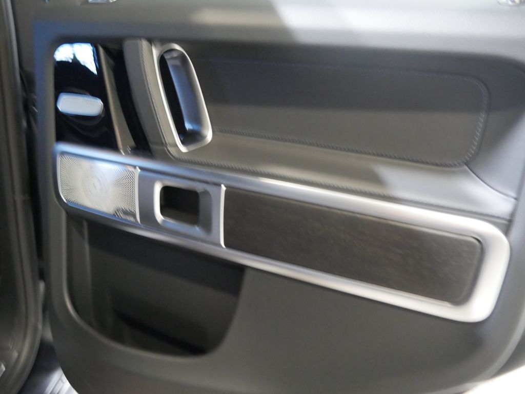 Thumbnail: 2026 Mercedes-Benz G-Class - 29