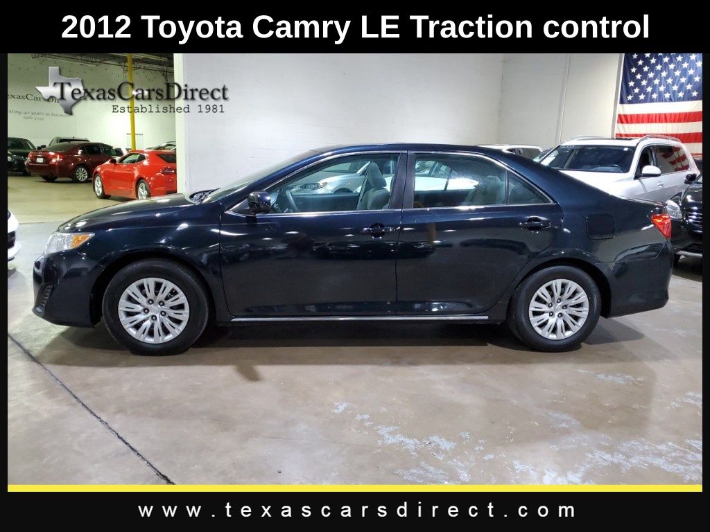 2012 Toyota Camry LE 14